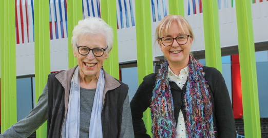 A picture of Helen Leonard and Jenny Downs standing together.